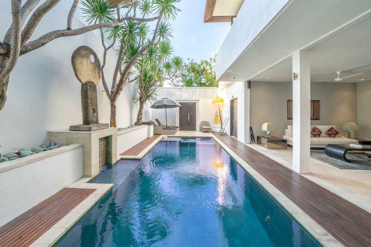 The Town House Villa Seminyak Exteriör bild