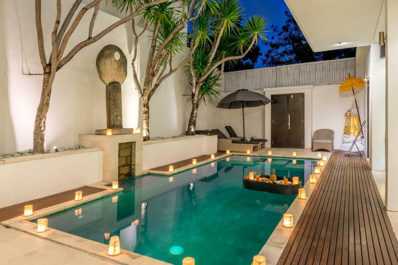 The Town House Villa Seminyak Exteriör bild
